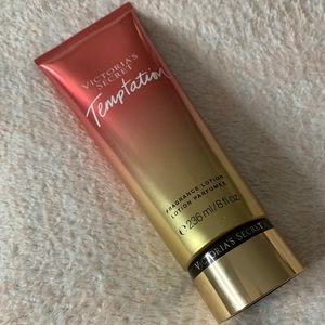 VICTORIAS SECRET FRAGRANCE BODY LOTION
